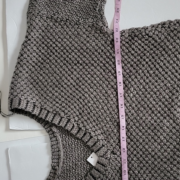 LAMADE HEATHER GREY KNIT SWEATER/ L. - Picture 8 of 13